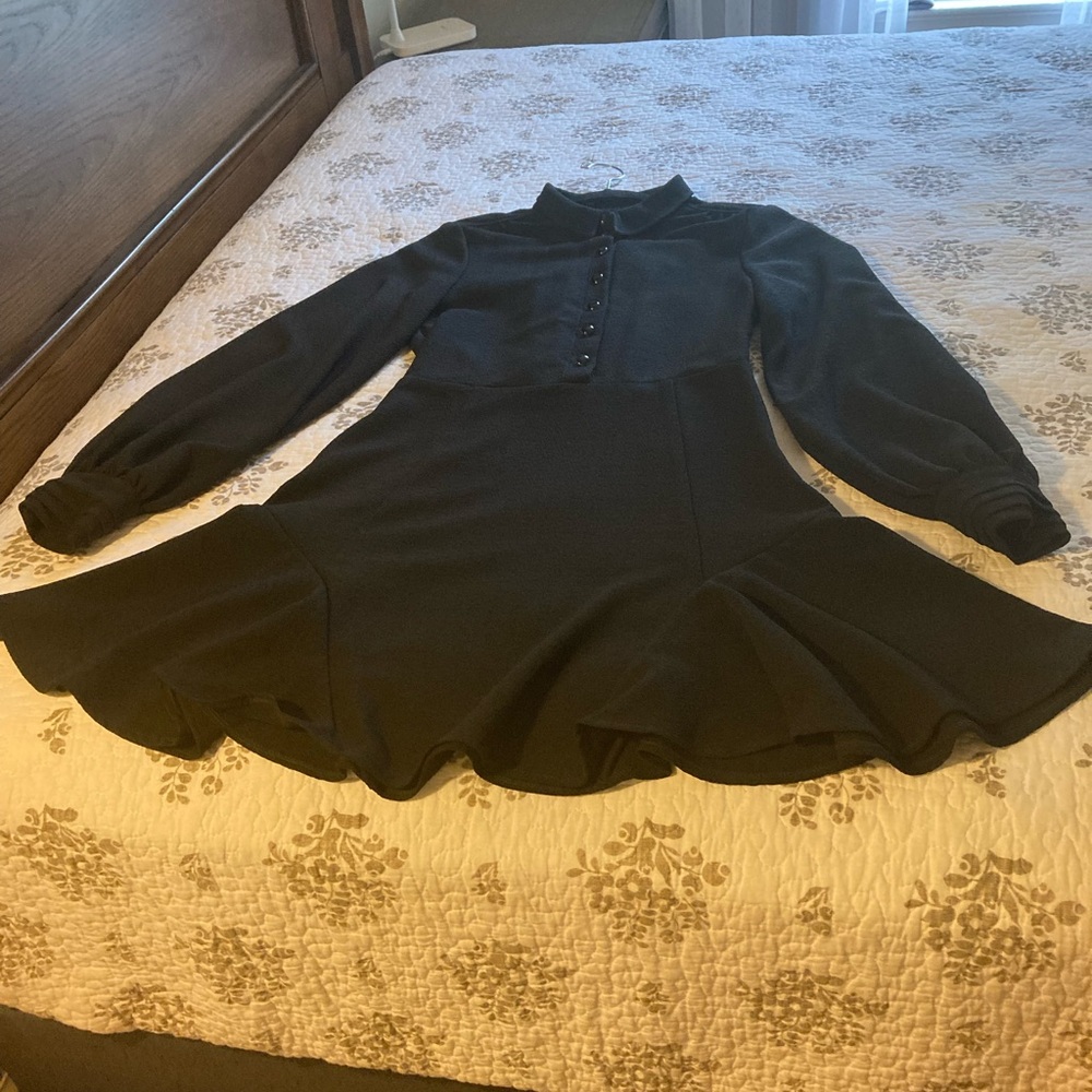 SEZANE long sleeve mini dress.new .size 34(USA 2).